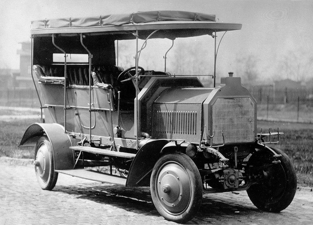 105 Jahre Allradantrieb: Es begann mit dem Dernburg-Wagen
