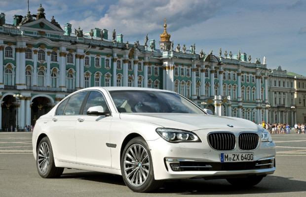 Anspruchsvoller Luxus: Aufgefrischter BMW 7er auch mit effizienteren Motoren