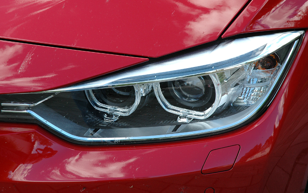 BMW 3er: Moderne Leuchteinheit vorn. 