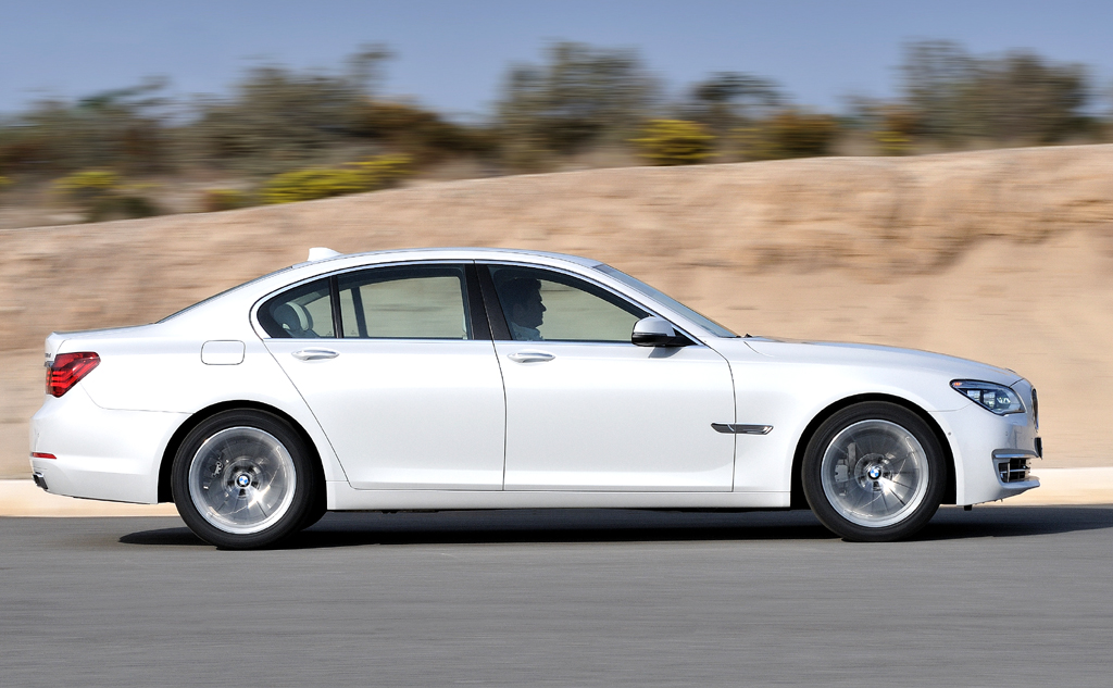 BMW 7er: Und so sieht die Luxuslimousine von der Seite aus.