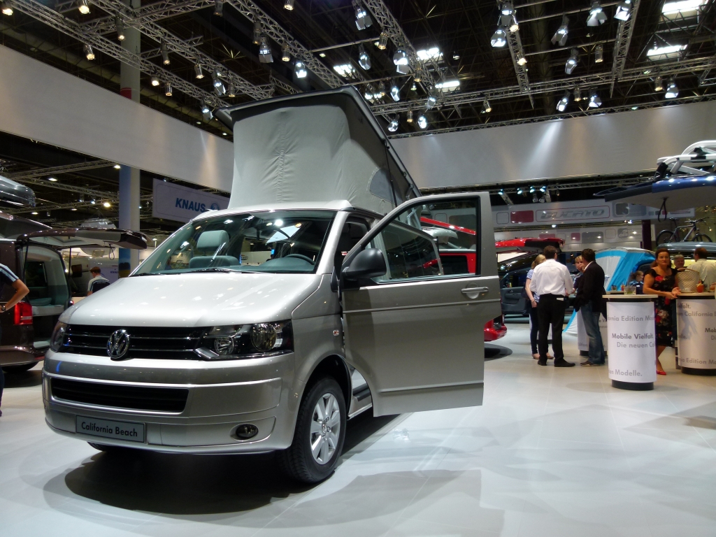 Caravan-Salon 2012: Reisemobile vom Einstiegscamper bis zum Luxusheim