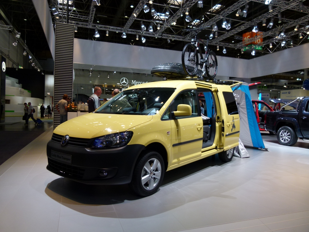 Caravan-Salon 2012: Reisemobile vom Einstiegscamper bis zum Luxusheim