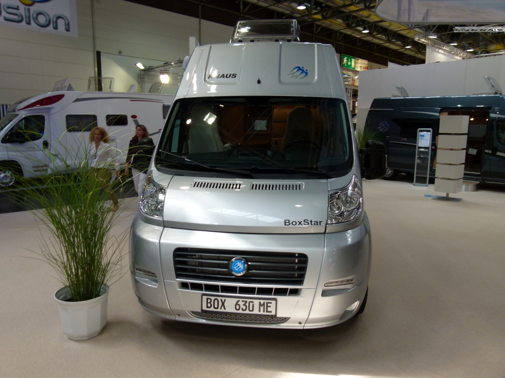 Caravan-Salon 2012: Reisemobile vom Einstiegscamper bis zum Luxusheim