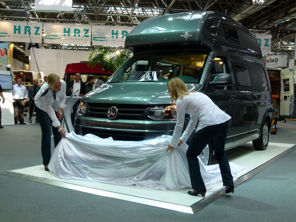 Caravan-Salon 2012: Reisemobile vom Einstiegscamper bis zum Luxusheim