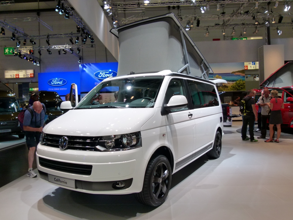 Caravan-Salon 2012: Reisemobile vom Einstiegscamper bis zum Luxusheim