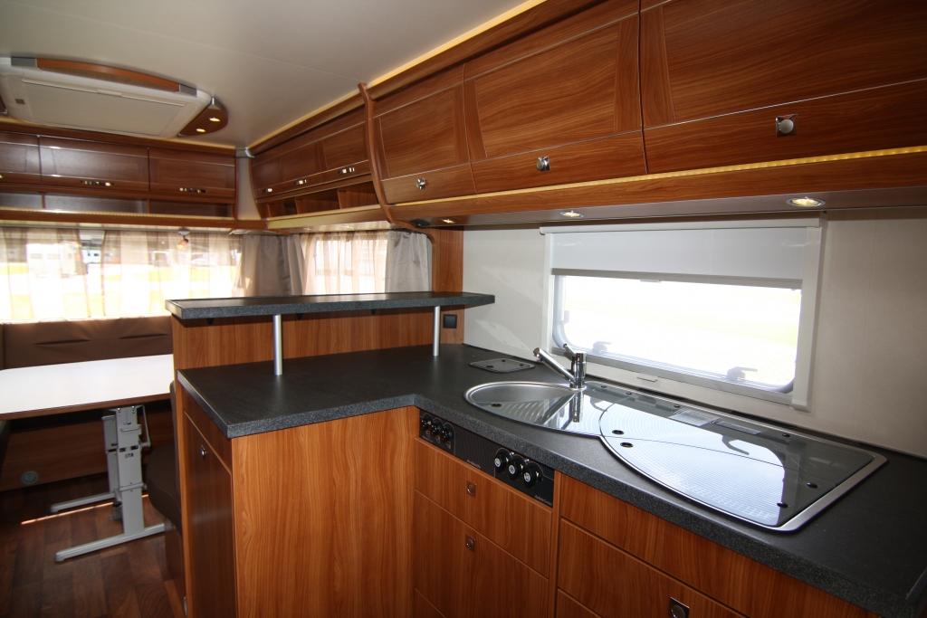 Caravan Salon Düsseldorf 2012: Dethleffs mit neuen Caravan-Designs | Nomad