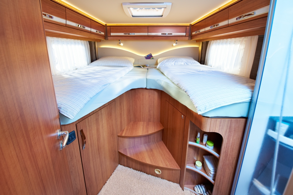 Caravan Salon Düsseldorf 2012: Eura Mobil stattet Terrestra T mit Einzelbetten aus