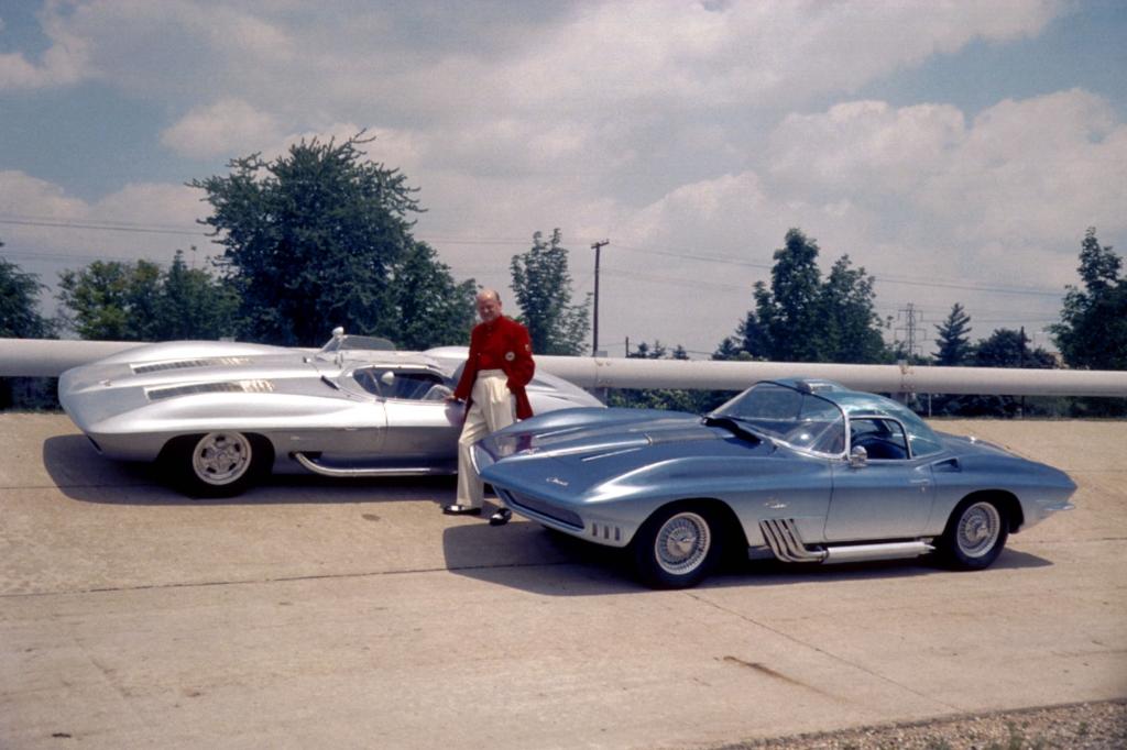Chevrolet Corvette Sting Ray 1959 und Chevrolet Corvette Mako Shark 1961 mit Bill Mitchell