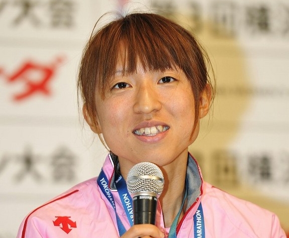 Daihatsu Mitarbeiterin startet beim Olympischen Marathon