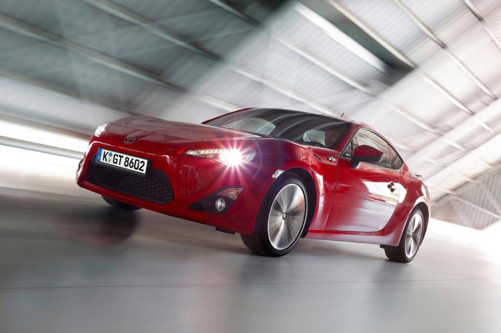 Der GT86 ist ein einfaches Auto. Es macht dem Kunden die Wahl leicht. Beim Motor zum Beispiel hat er keine