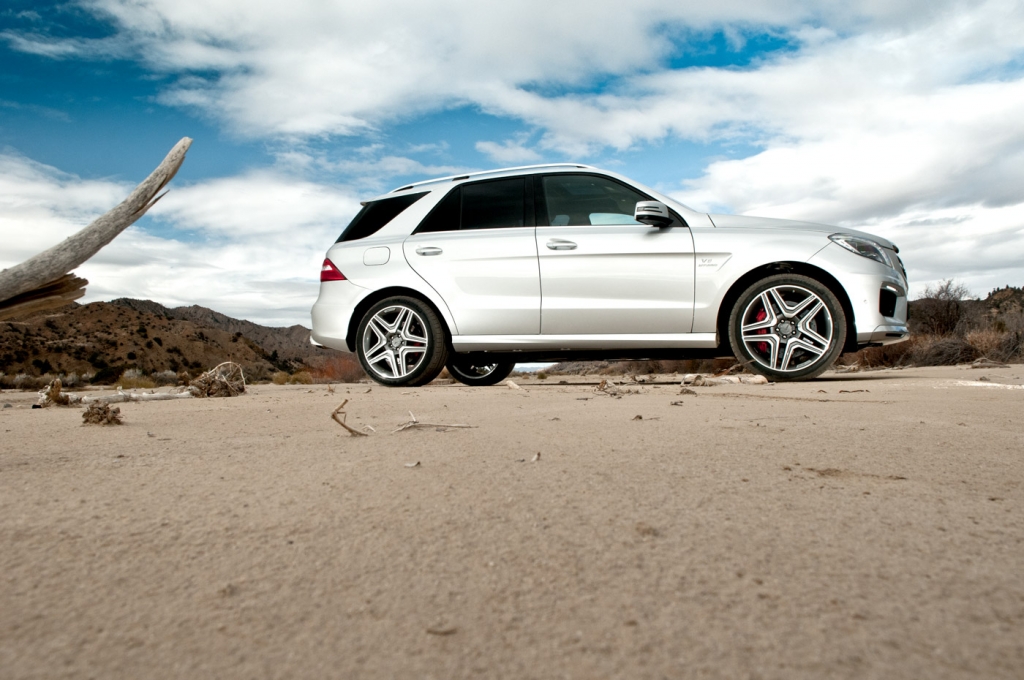 Der Rock’n’Roll Bomber – Fahrbericht Mercedes-Benz ML 63 AMG