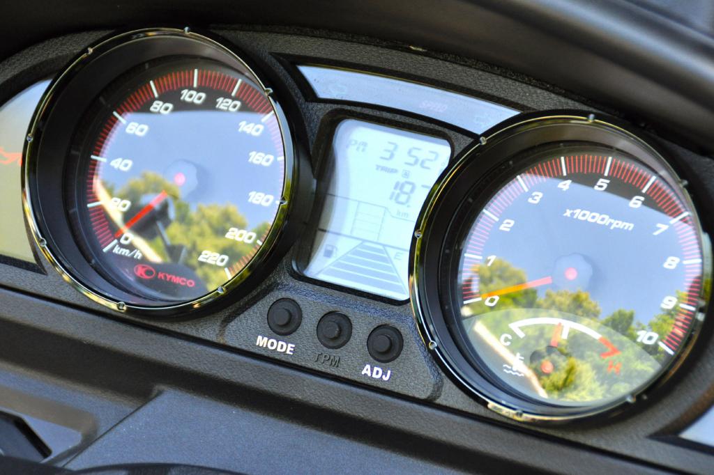 Er bietet den Reise-Scooter ab 8.499 Euro an