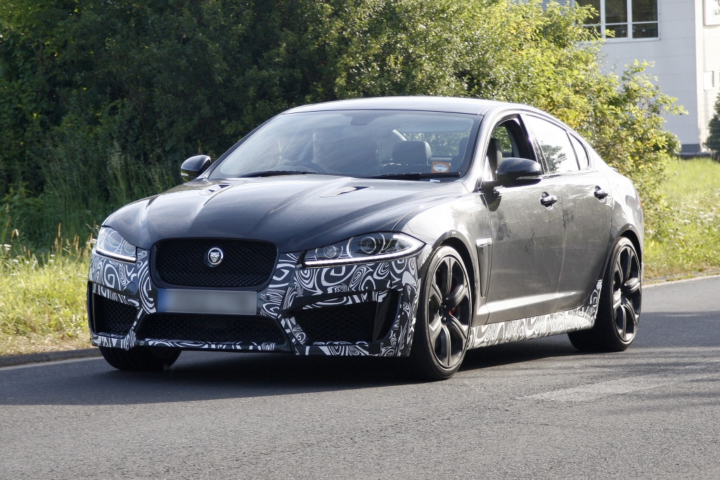 Erwischt: Jaguar XFR-S – Der M5 Jäger