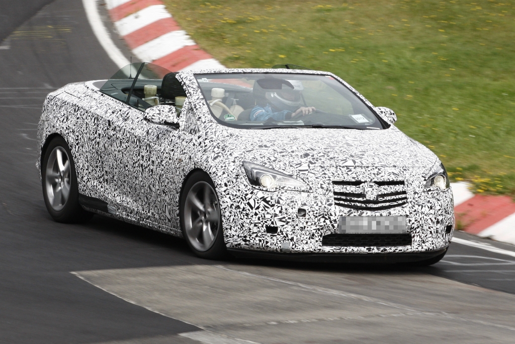 Erwischt: Opel Astra Cabrio: Oben ohne