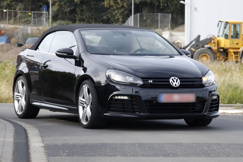 Erwischt: VW Golf R Cabrio – Der offene Flitzer