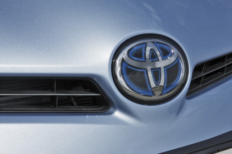 Fahrbericht: Toyota Prius Plug-in - Voll verkabelt