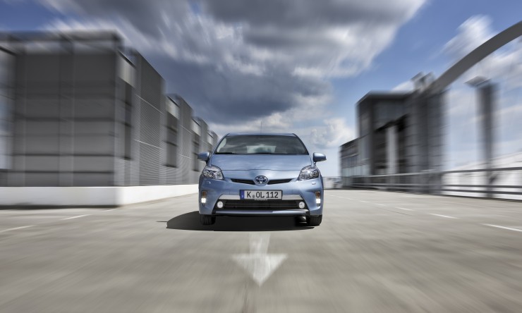 Fahrbericht: Toyota Prius Plug-in - Voll verkabelt