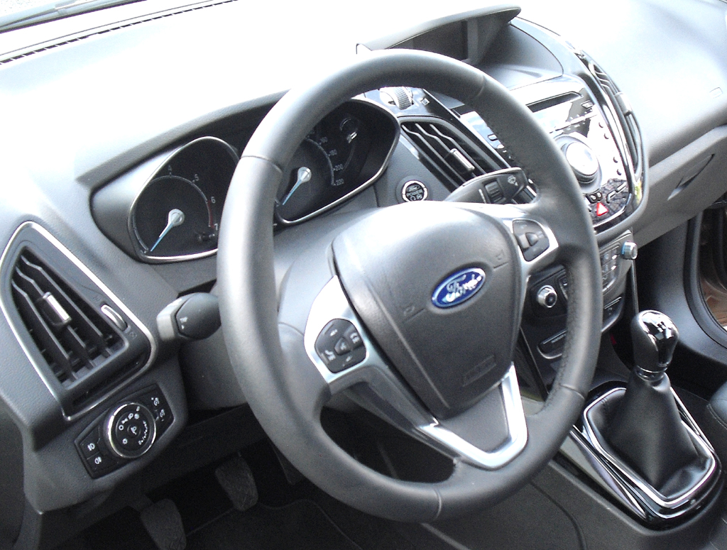 Ford B-Max: Blick ins Cockpit. 