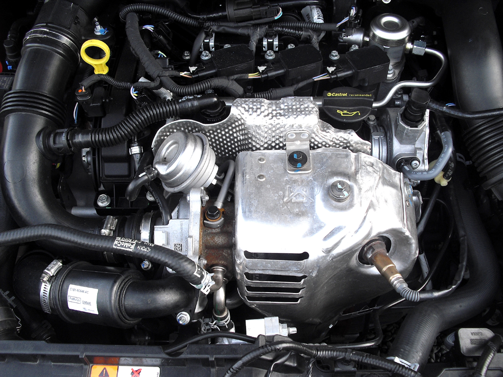 Ford B-Max: Blick unter die Haube, hier beim stärkeren Ecoboost-Dreizylinder. 