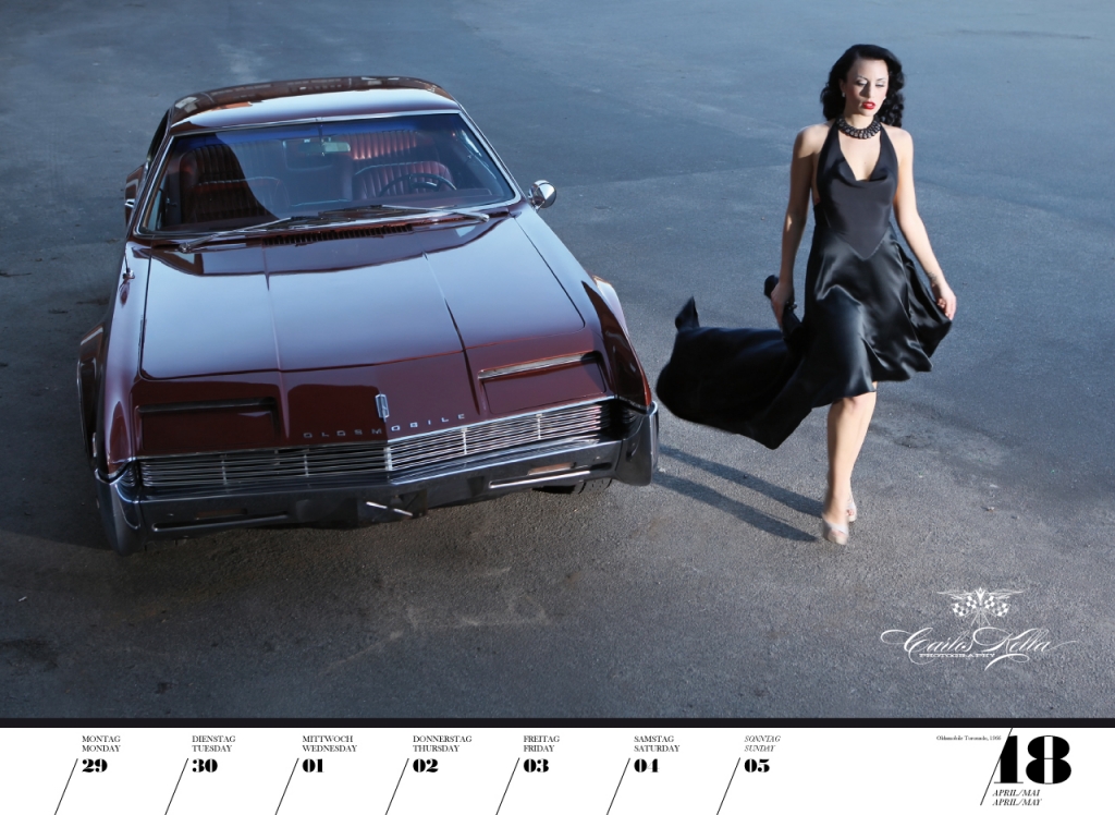 GIRLS & LEGENDARY US-CARS 2013 - Wochenkalender