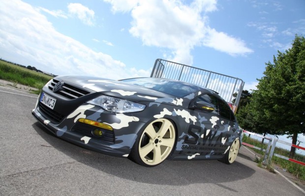 Getunter VW Passat CC - Coupé in Camouflage