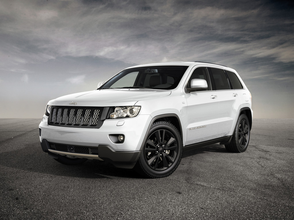 Grand Cherokee S-Limited mit schwarzer Seele