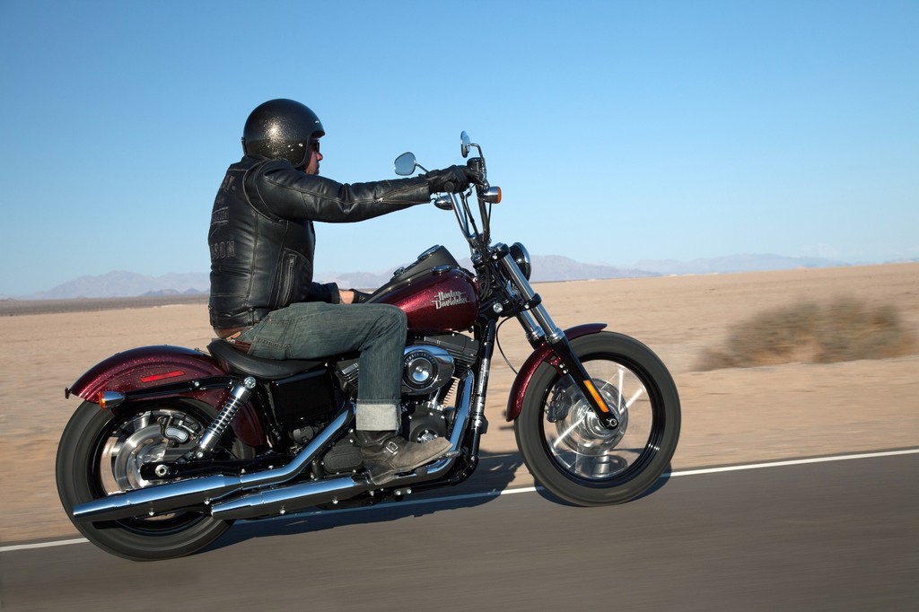 Harley-Davidson modifiziert Dyna Street Bob
