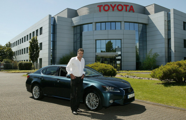 Heiner Brand übernimmt Lexus GS 450h