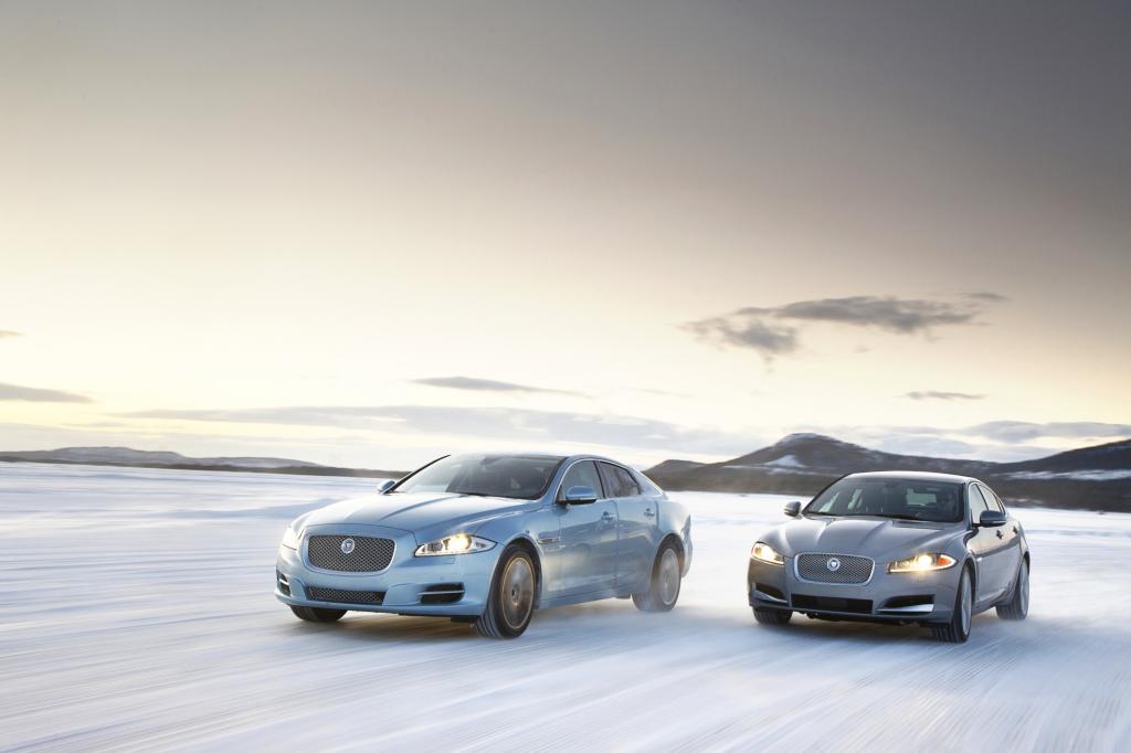 Jaguar XF und XJ - Neuer Basisbenziner und Allradantrieb