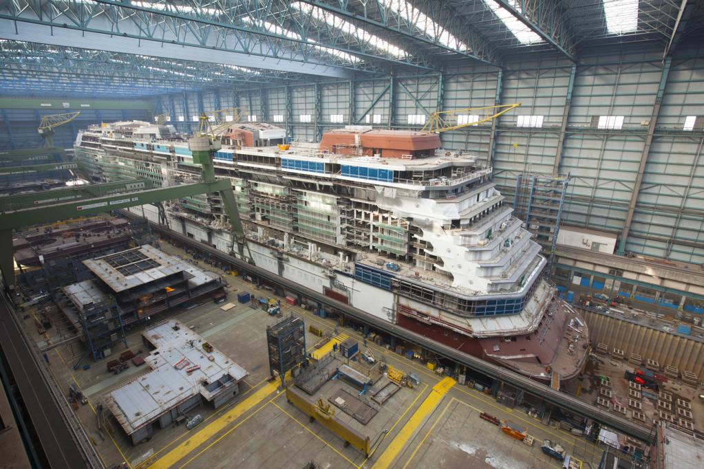 Meyer Werft Papenburg: Ein Schiff ist gekommen