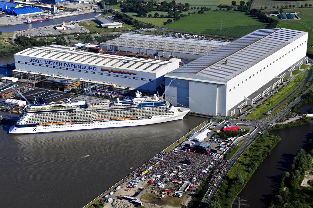 Meyer Werft Papenburg: Ein Schiff ist gekommen