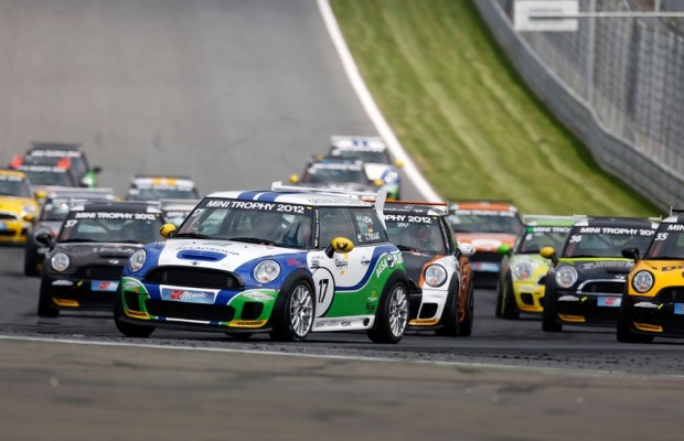 Mini Trophy: Jürgen Schmarl erobert Tabellenspitze