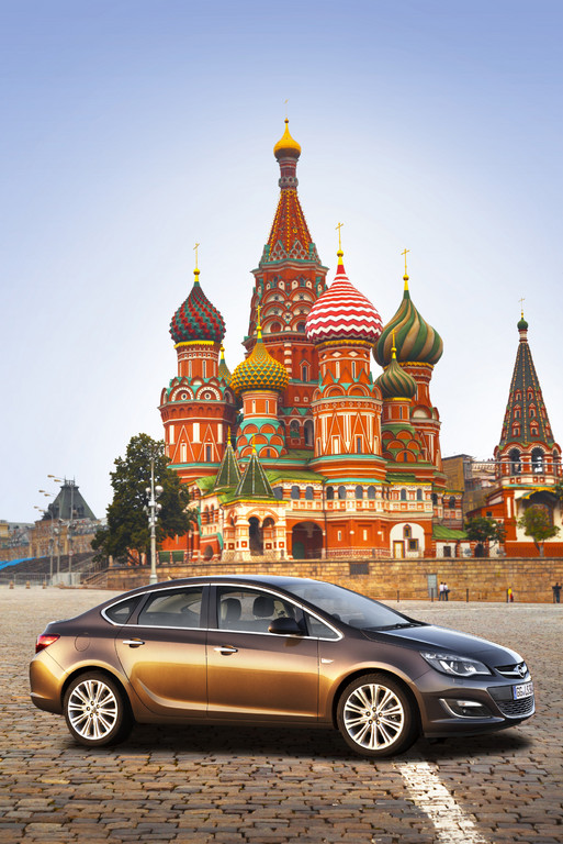 Moskau 2012: Opel feiert vier Weltpremieren