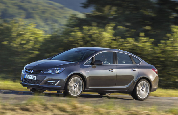 Moskau 2012: Opel feiert vier Weltpremieren
