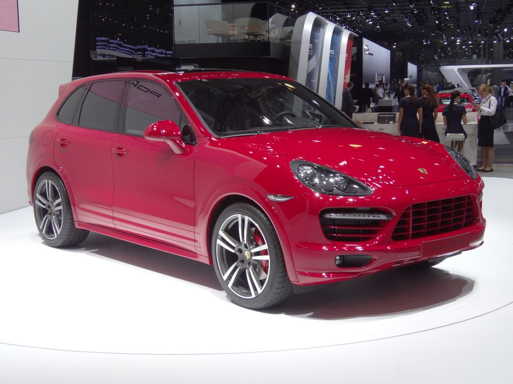 Moskau 2012: Porsche mit hohen Zuwachsraten
