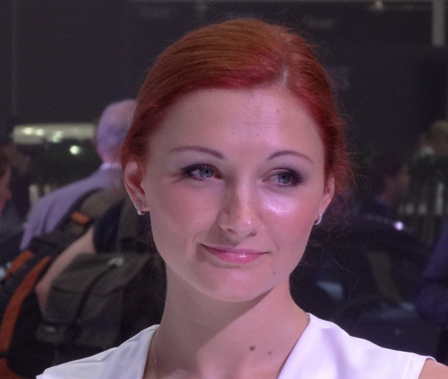 Moskau, Mädchen und Motoren