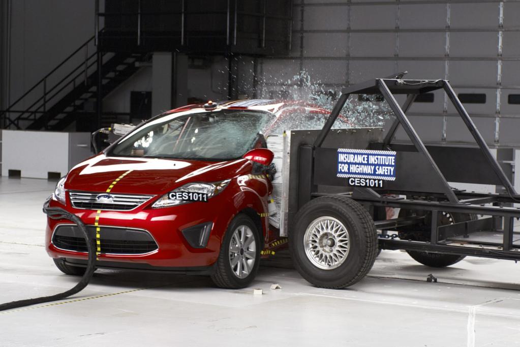 Neuer US-Crash-Test entlarvt Sicherheitslücken