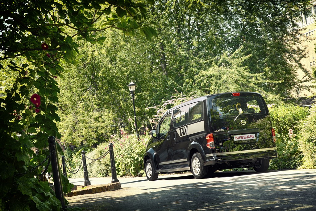 Nissan entwickelt Taxiversion des NV200 für britische Hauptstadt