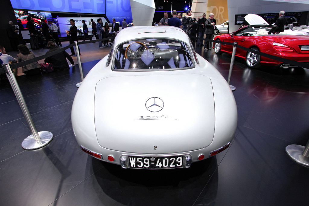 Oldtimer-Grand-Prix: Mercedes-Benz feiert 60 Jahre SL