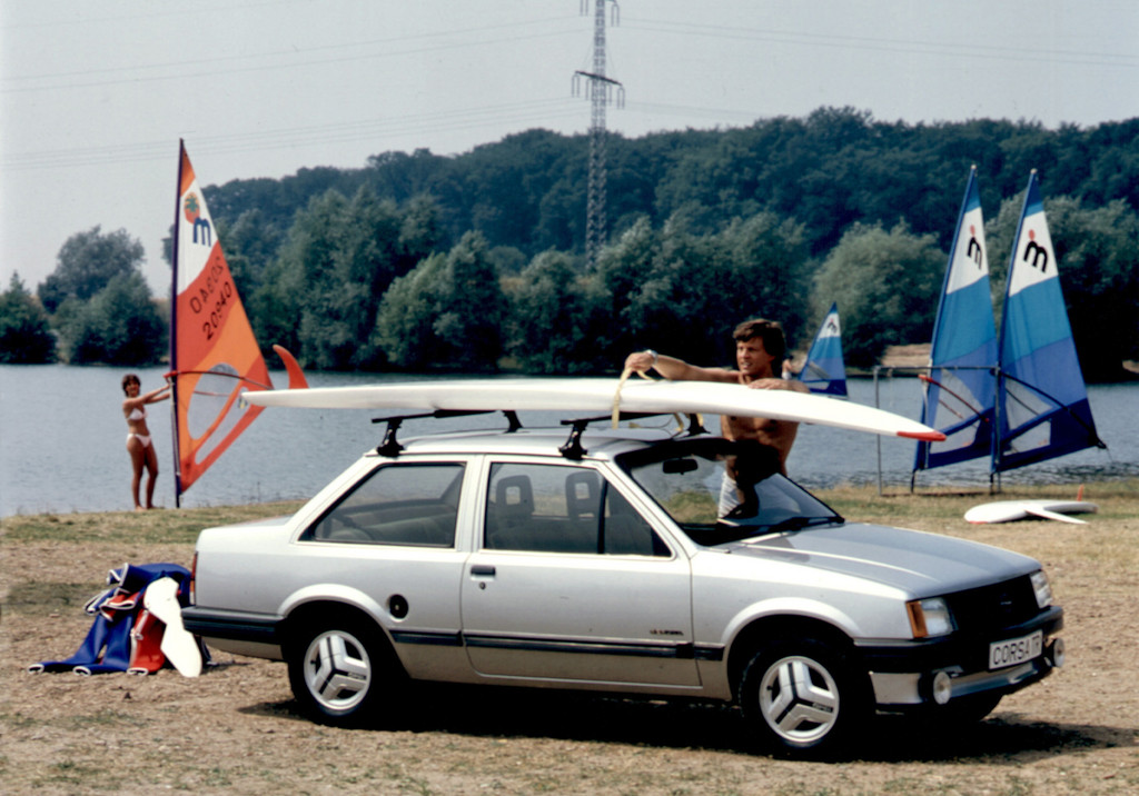 Opel Corsa feiert 30. Geburtstag