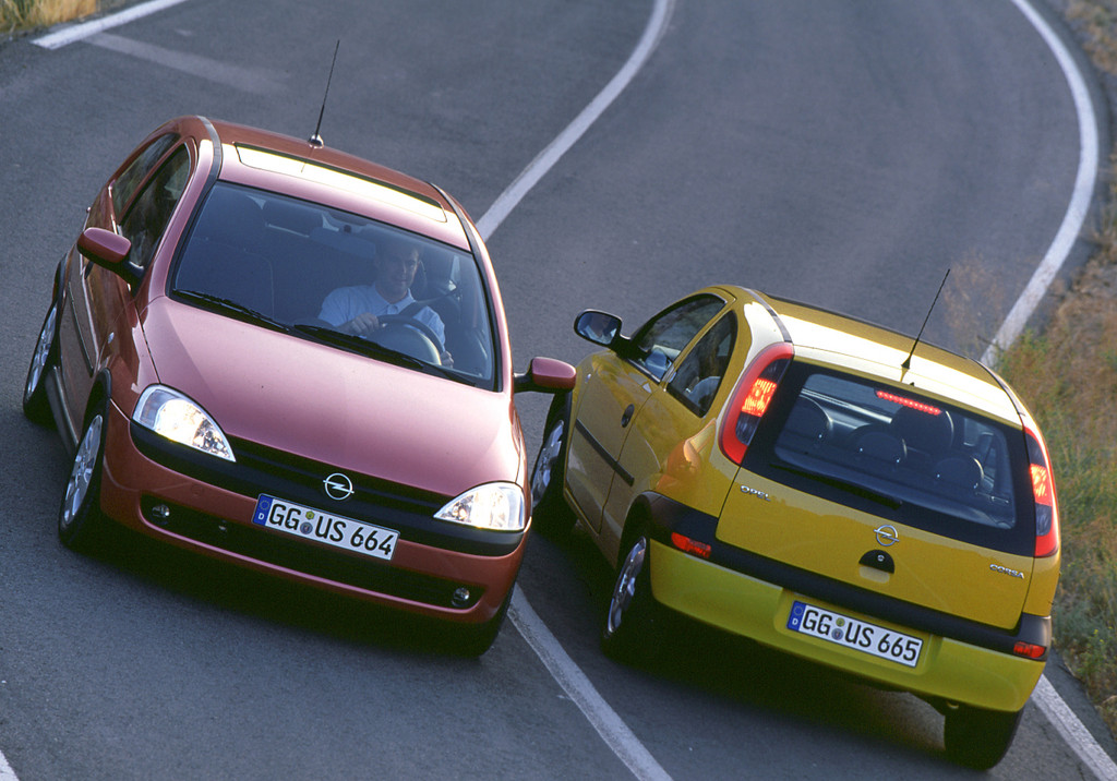 Opel Corsa feiert 30. Geburtstag