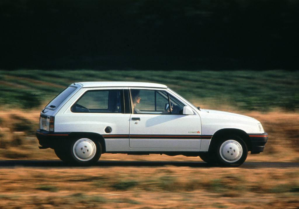 Opel Corsa feiert 30. Geburtstag