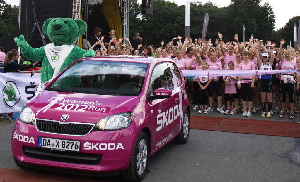 Skoda Citigo weist Weg beim Women`s Run in Köln