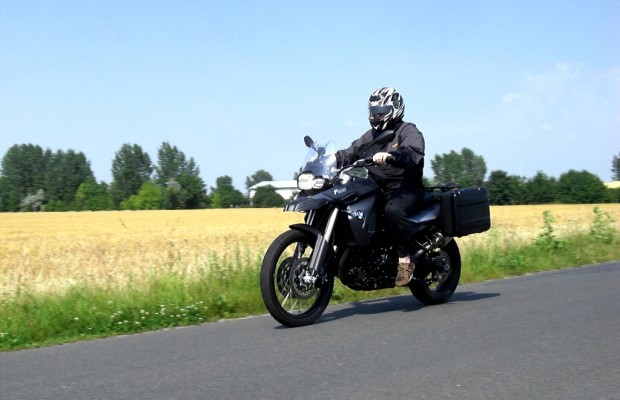 Test BMW F 800 GS: Kraftvoll und gutmütig – Enduro für jeden Tag