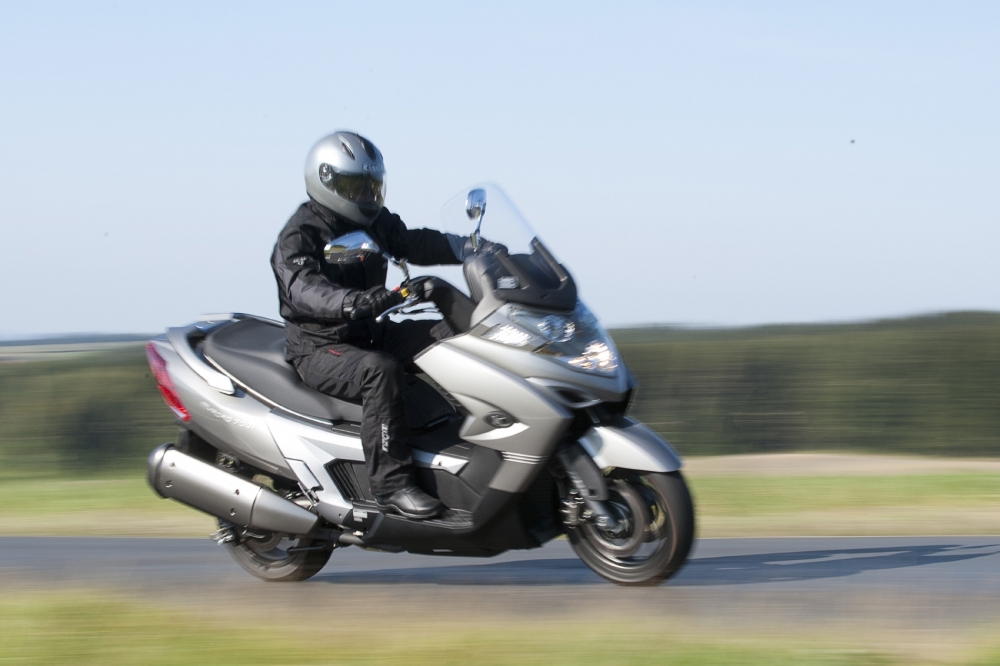 Test: Kymco Myroad 700i ABS - Schnelle schwere Fuhre