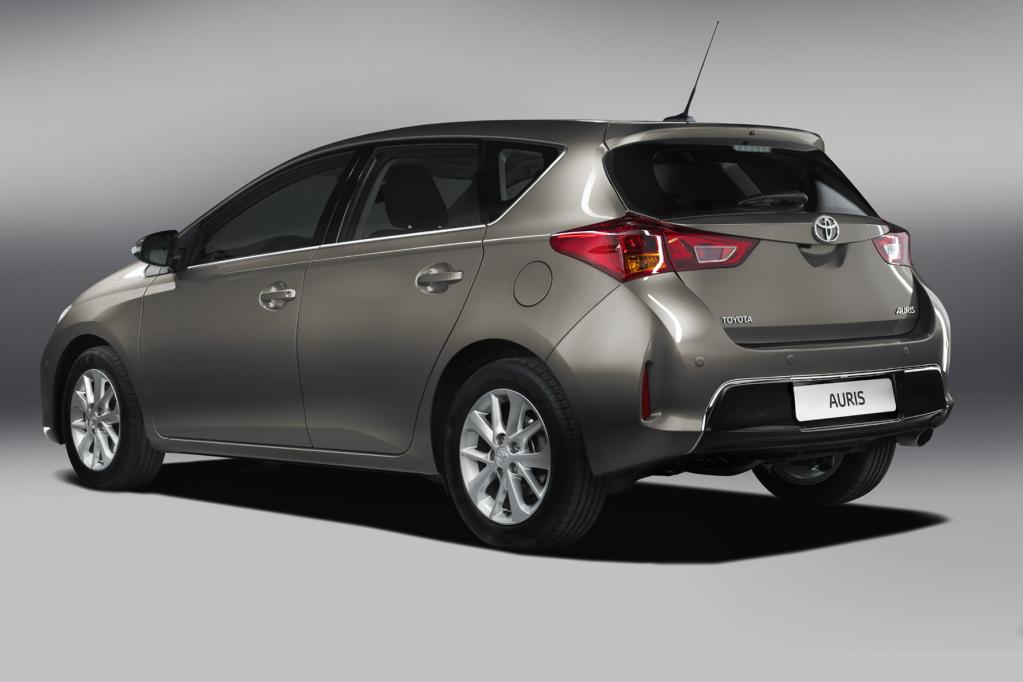 Toyota Auris: Weltpremiere in Paris