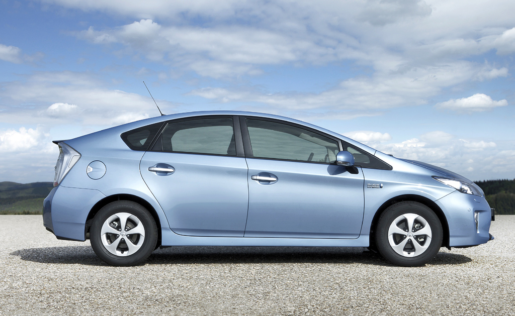 Toyota Prius Plug-In-Hybrid: Und so sieht das neue Modell von der Seite aus.