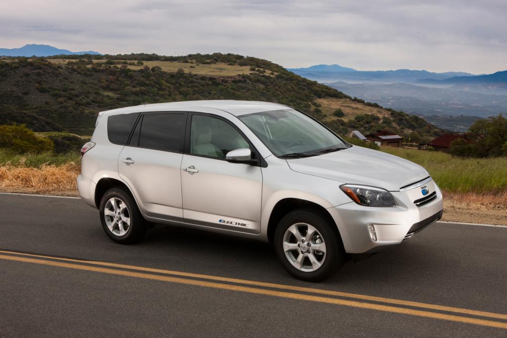 Toyota RAV4 EV: Ständig unter Strom