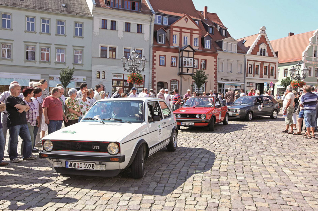 Volkswagen Klassiker auf Rallyekurs durch Sachsen