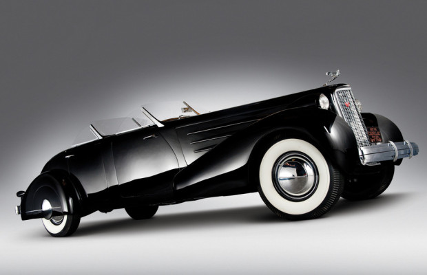 Zwei einzigartige Cadillac beim Pebble Beach